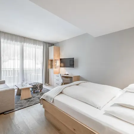 Weisses Lamm 4* See