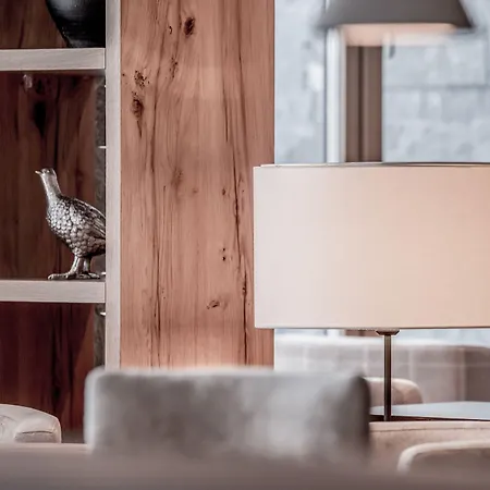 Отель Weisses Lamm