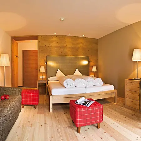 Отель Weisses Lamm