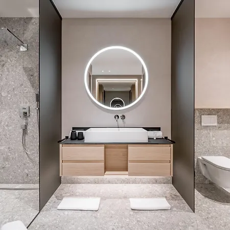 Weisses Lamm Hotell 4*