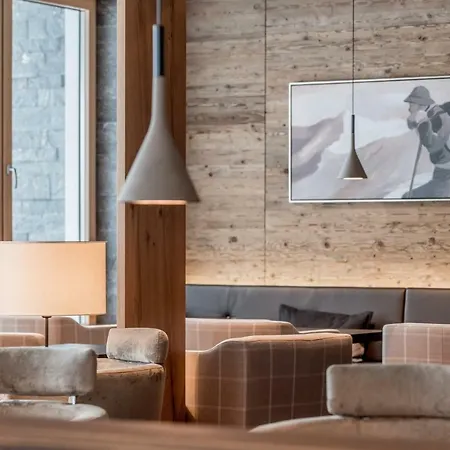 Weisses Lamm Hotel