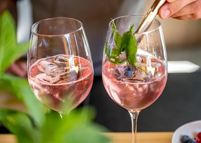 Weisses Lamm 호텔 4*