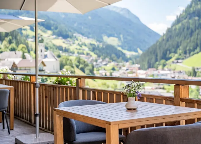 Weisses Lamm 호텔 4*