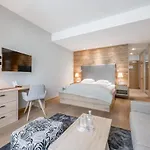Hotel Weisses Lamm 4*