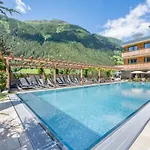 Weisses Lamm 4*